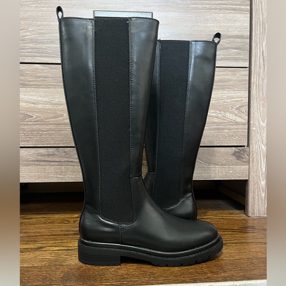 Steve Madden 7.5 Boots - Picture 5 of 11